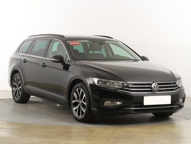 Volkswagen Passat 2022