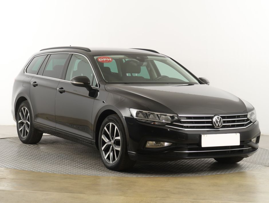 Volkswagen Passat - 2022