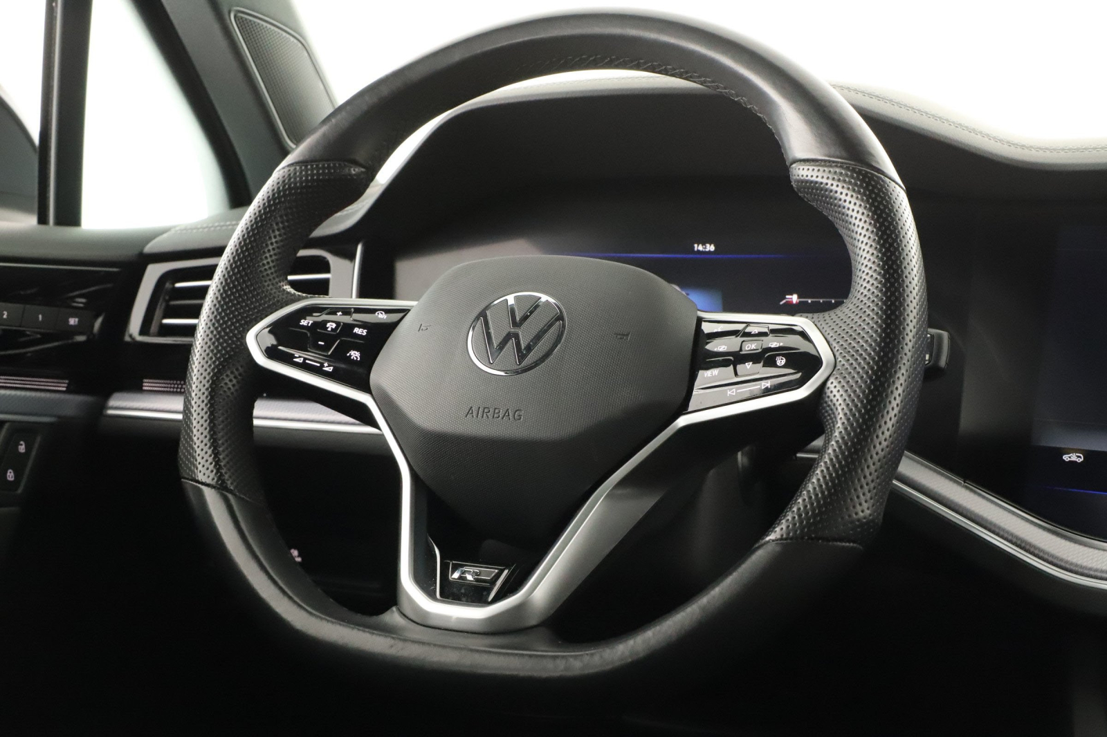 Volkswagen Touareg - 2020