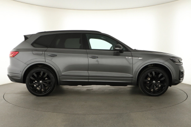 Volkswagen Touareg - 2020