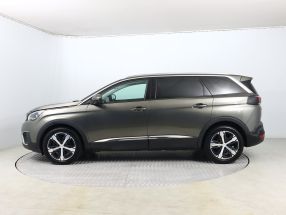 Peugeot 5008 - 2018