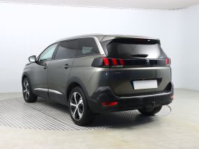 Peugeot 5008 - 2018