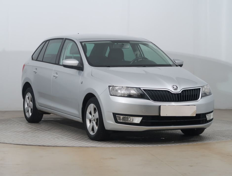 Skoda Rapid Spaceback - 2014
