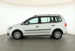 Volkswagen Touran - 2015