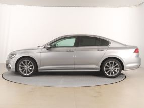 Volkswagen Passat - 2017