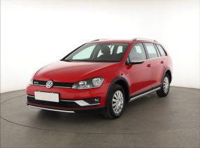Volkswagen Golf - 2016