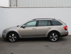 Skoda Octavia Scout - 2014