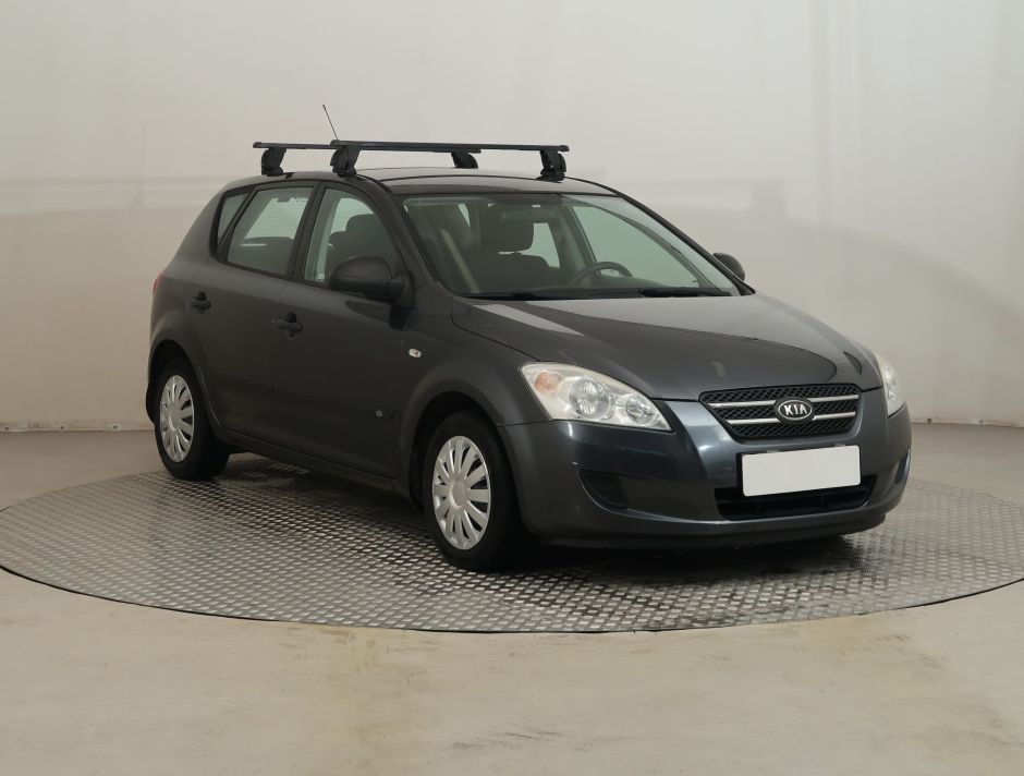 Kia Ceed - 2009