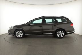 Volkswagen Passat - 2013