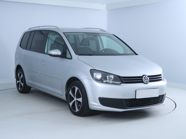 Volkswagen Touran 2011