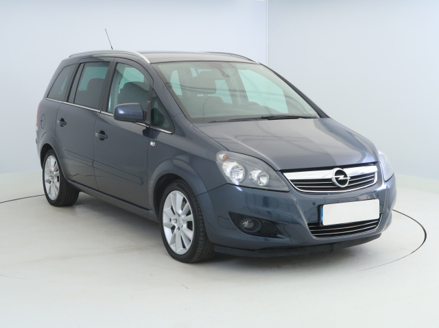 Opel Zafira 2011