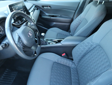 Toyota C-HR - 2021