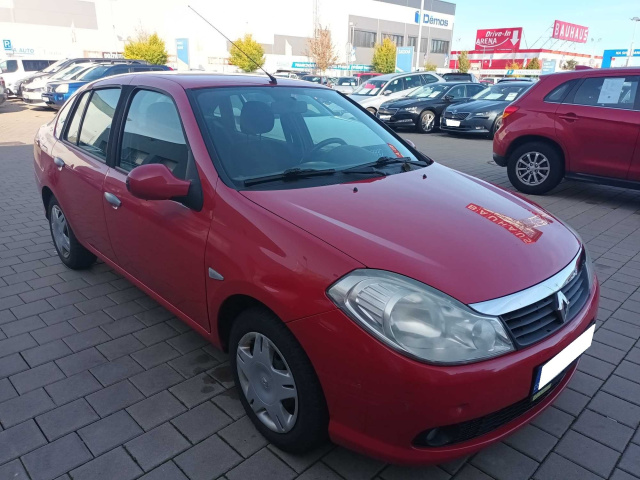 Renault Thalia 2009