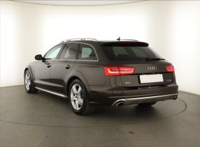 Audi Allroad - 2014