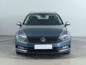Volkswagen Passat - 2015