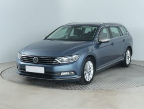 Volkswagen Passat - 2015