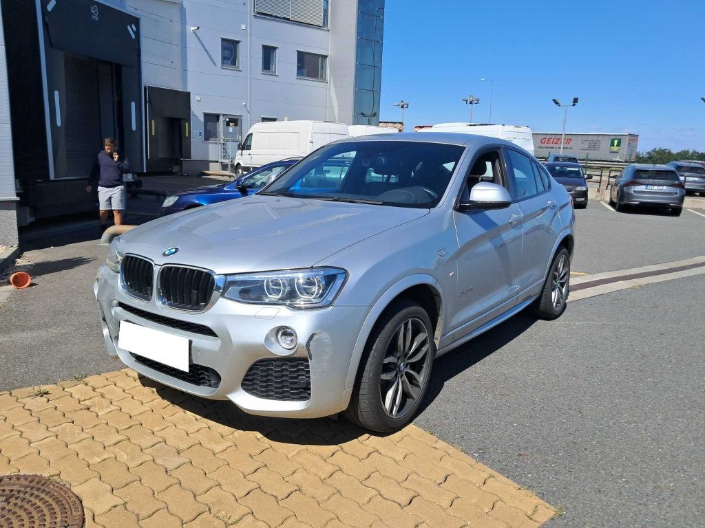 BMW X4
