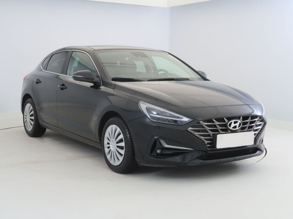 Hyundai i30 Fastback - 2024