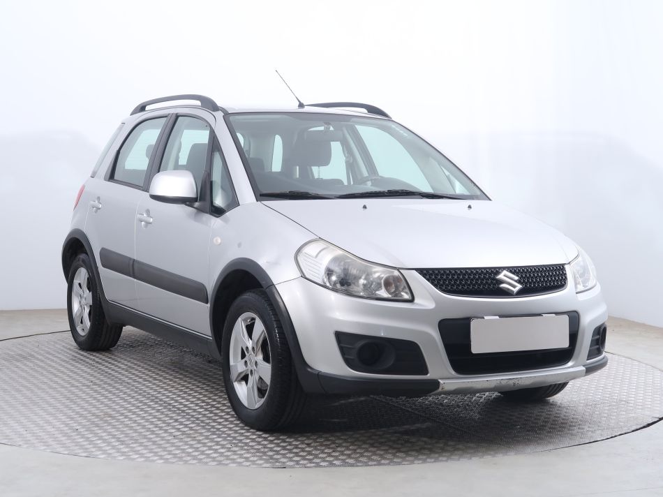 Suzuki SX4 - 2012