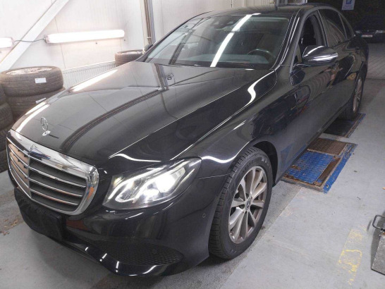 Mercedes-Benz E