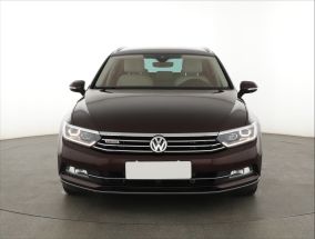 Volkswagen Passat - 2015