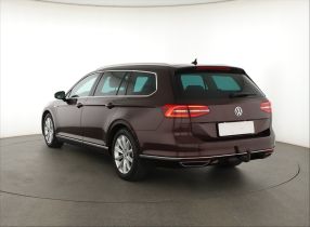 Volkswagen Passat - 2015