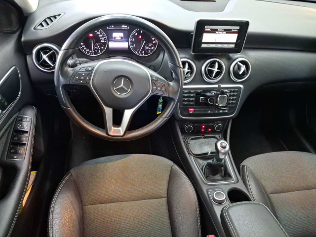Mercedes-Benz A 2015