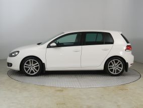 Volkswagen Golf - 2010