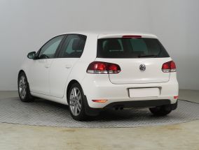 Volkswagen Golf - 2010