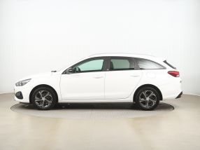 Hyundai i30 - 2022