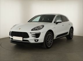 Porsche Macan - 2016
