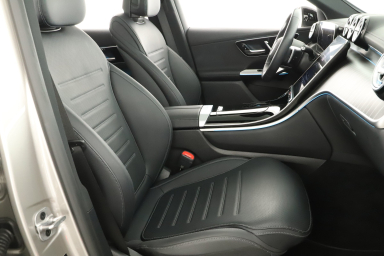 Mercedes-Benz GLC - 2024