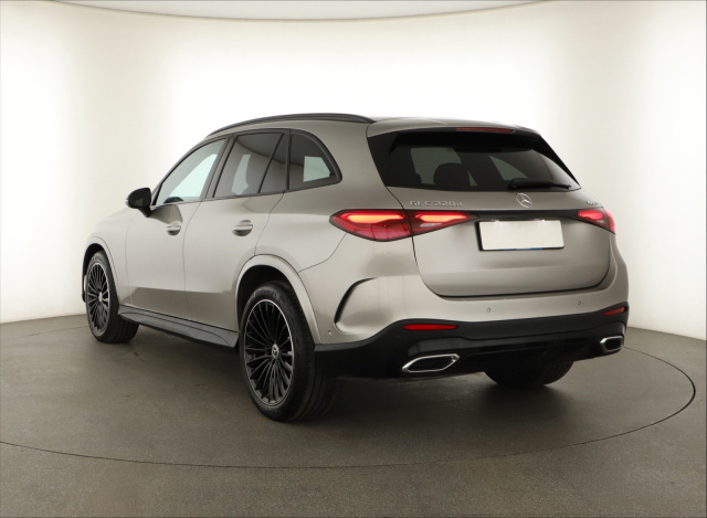 Mercedes-Benz GLC 220 d 4MATIC