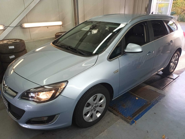Opel Astra 2016