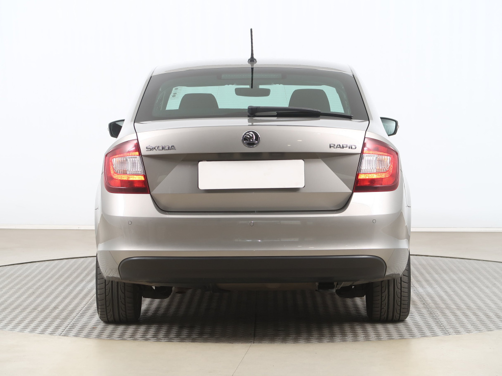 Škoda Rapid