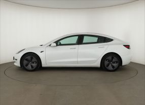 Tesla Model 3 - 2020