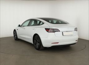 Tesla Model 3 - 2020