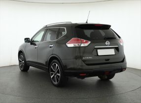 Nissan X-Trail - 2016