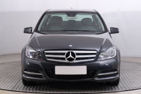 Mercedes-Benz C - 2011