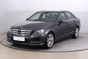 Mercedes-Benz C - 2011