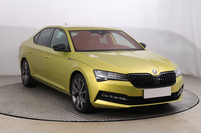 Škoda Superb 2021
