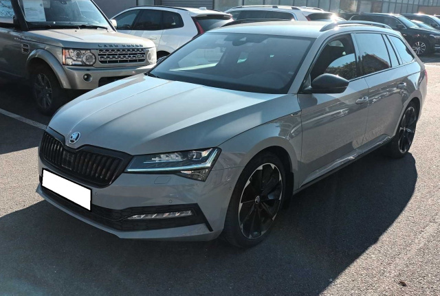 Škoda Superb 2021