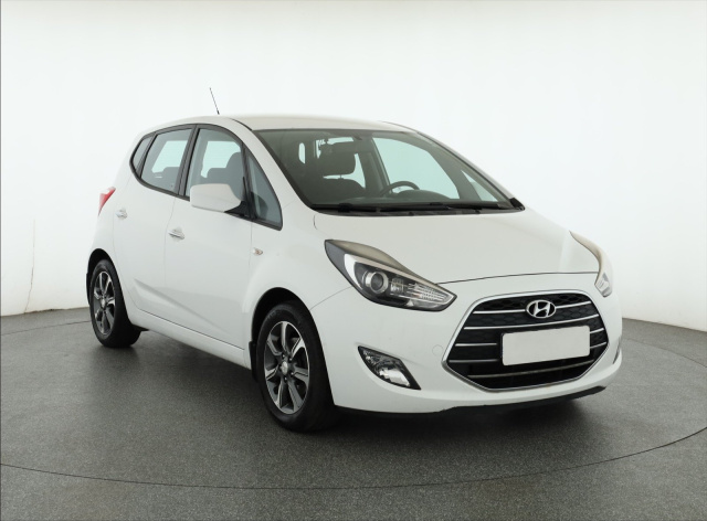 Hyundai ix20 2015