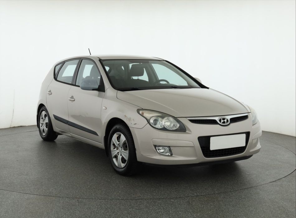 Hyundai i30 - 2010