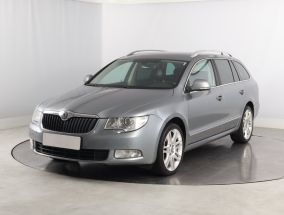 Skoda Superb - 2011