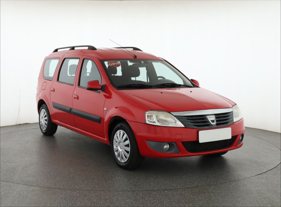 Dacia Logan - 2011