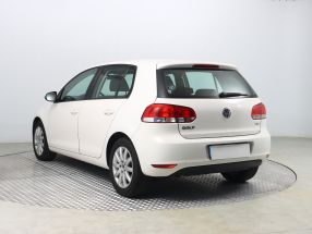 Volkswagen Golf - 2010