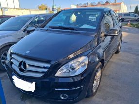 Mercedes-Benz B - 2010