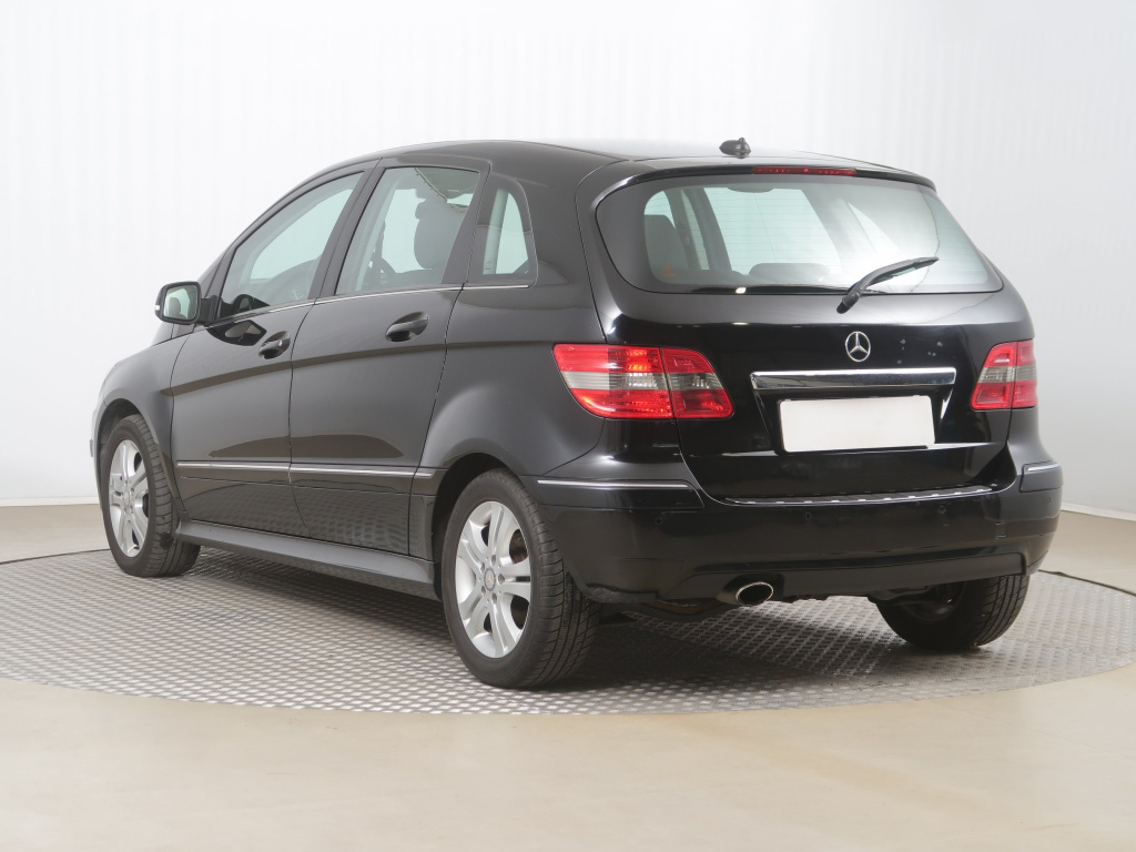 Mercedes-Benz B