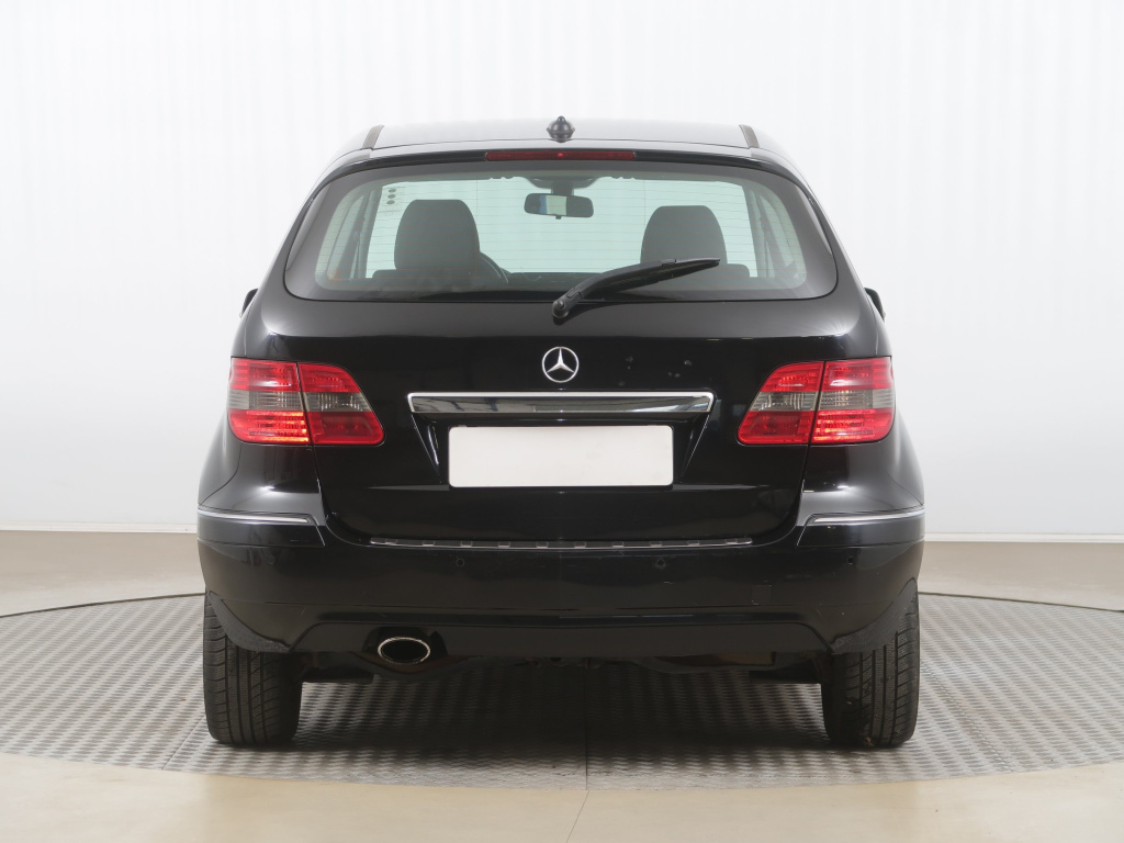 Mercedes-Benz B